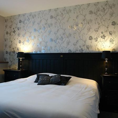 Hostellerie De La Porte Bellon Санлис Екстериор снимка